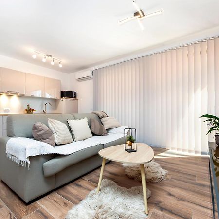 Apartman Lorena Rovinj Eksteriør billede
