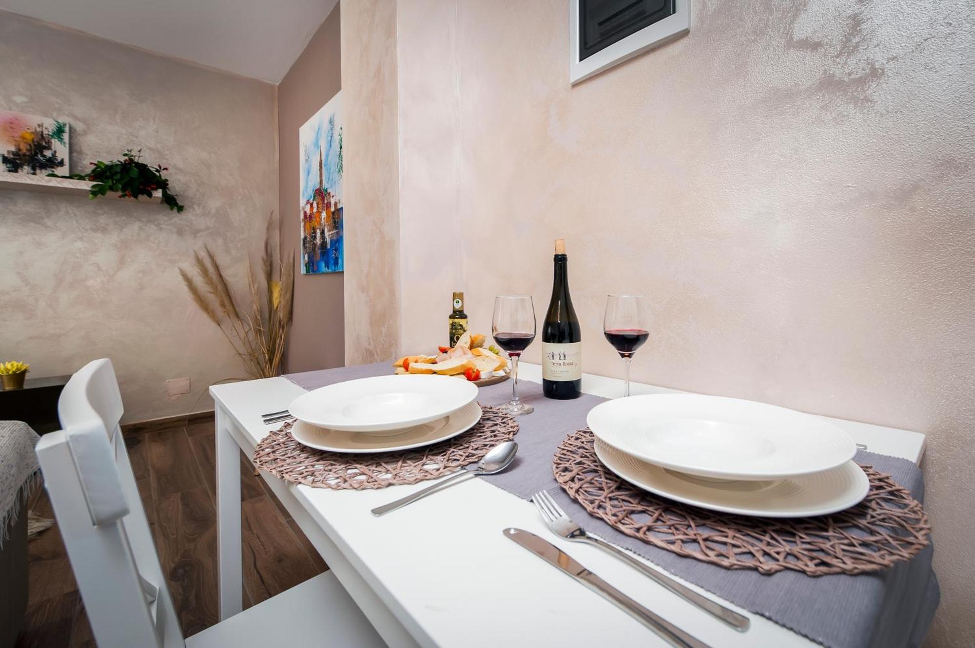 Apartman Lorena Rovinj Eksteriør billede